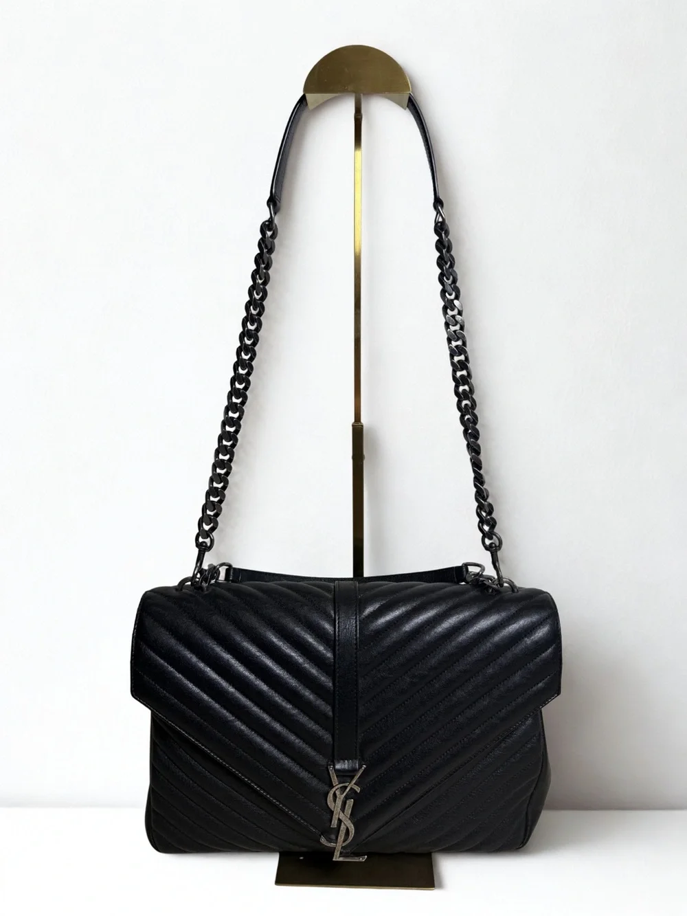 SAINT LAURENT – Loulou Medium – Matelassé Leather – modern icon